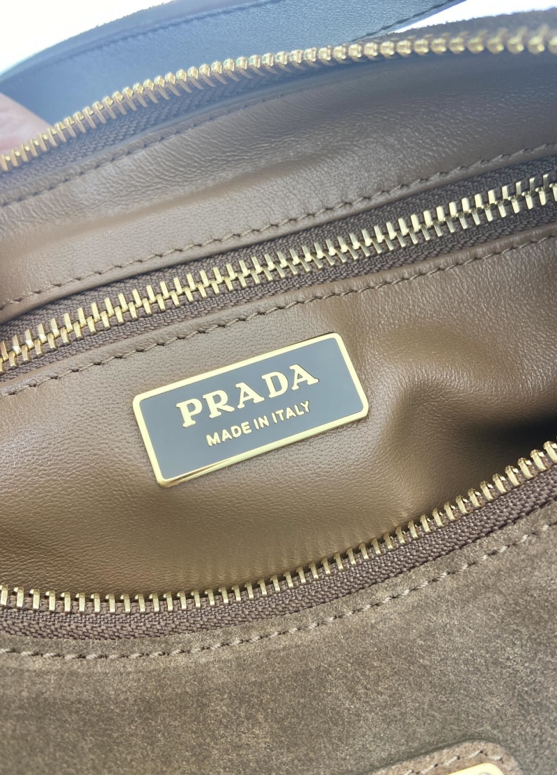 Pra*a hobo bags